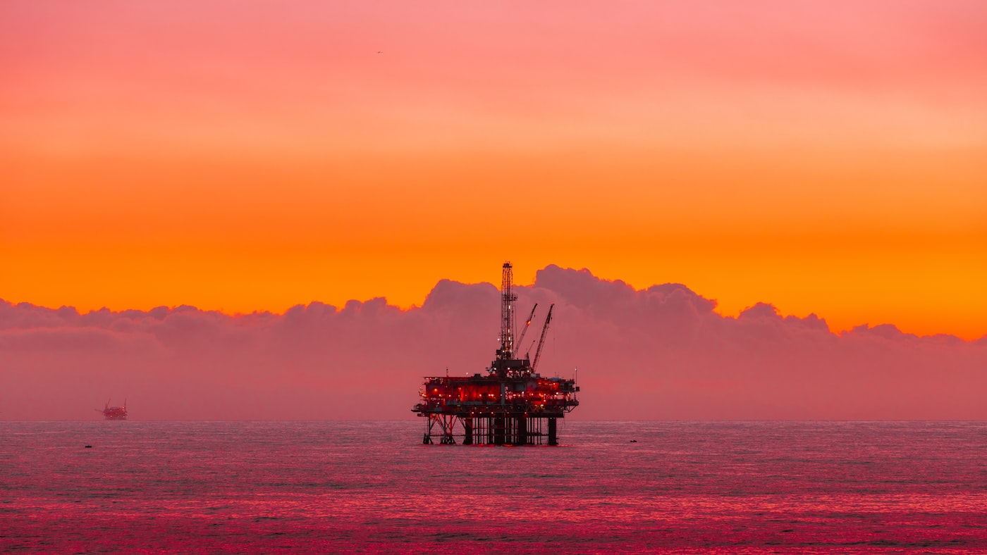 offshore oil platform